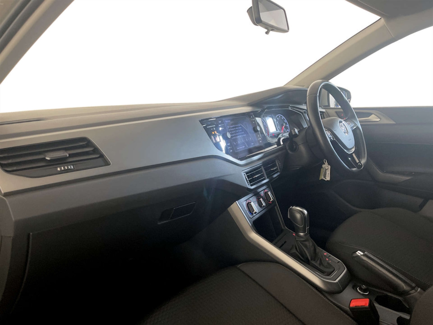 Used Volkswagen Polo 2018 for sale - 77186059: Photo 12