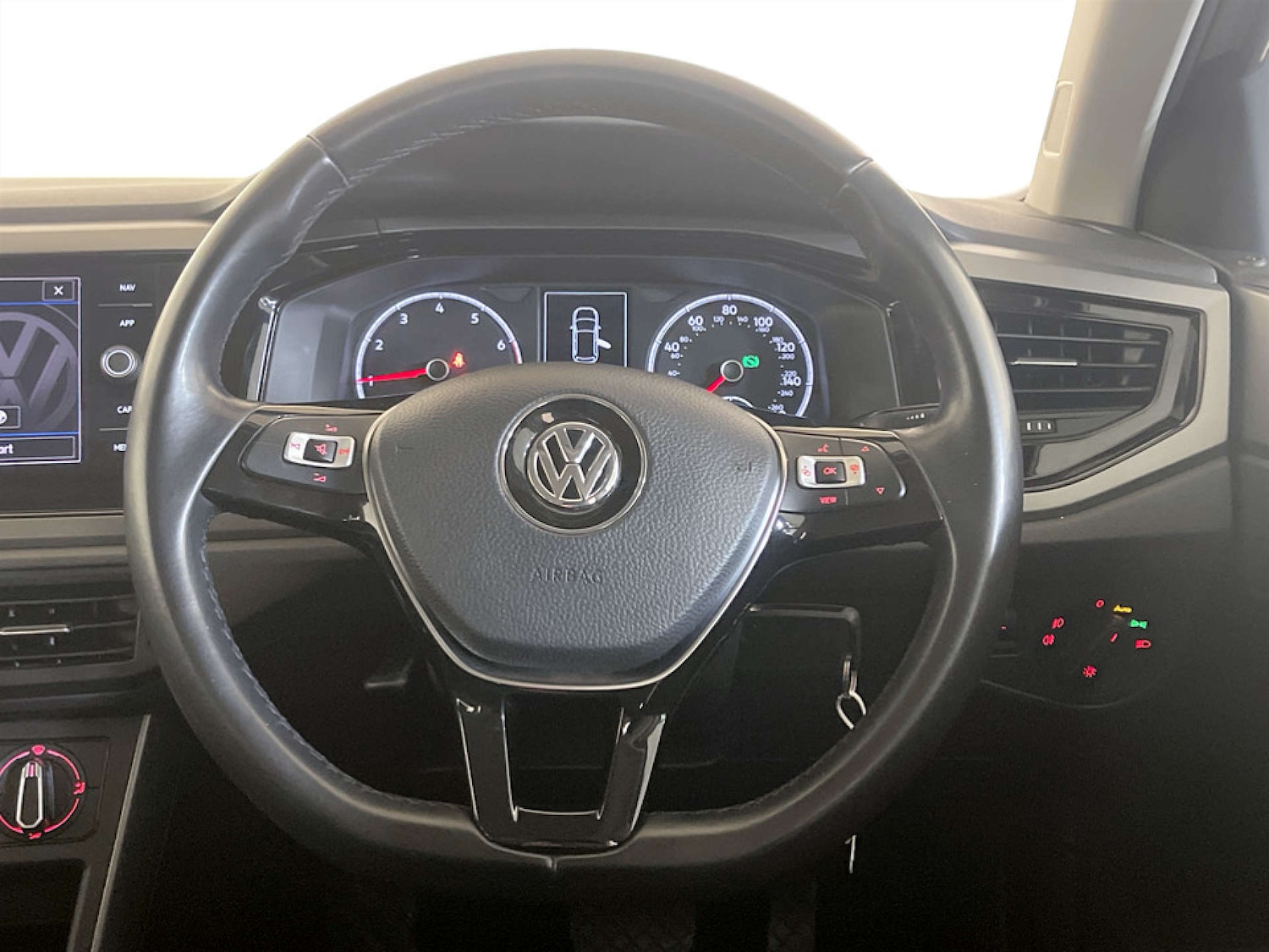 Used Volkswagen Polo 2018 for sale - 77186059: Photo 17