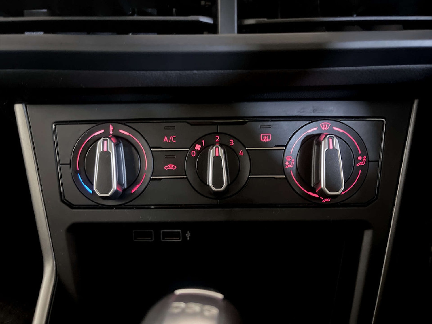 Used Volkswagen Polo 2018 for sale - 77186059: Photo 26