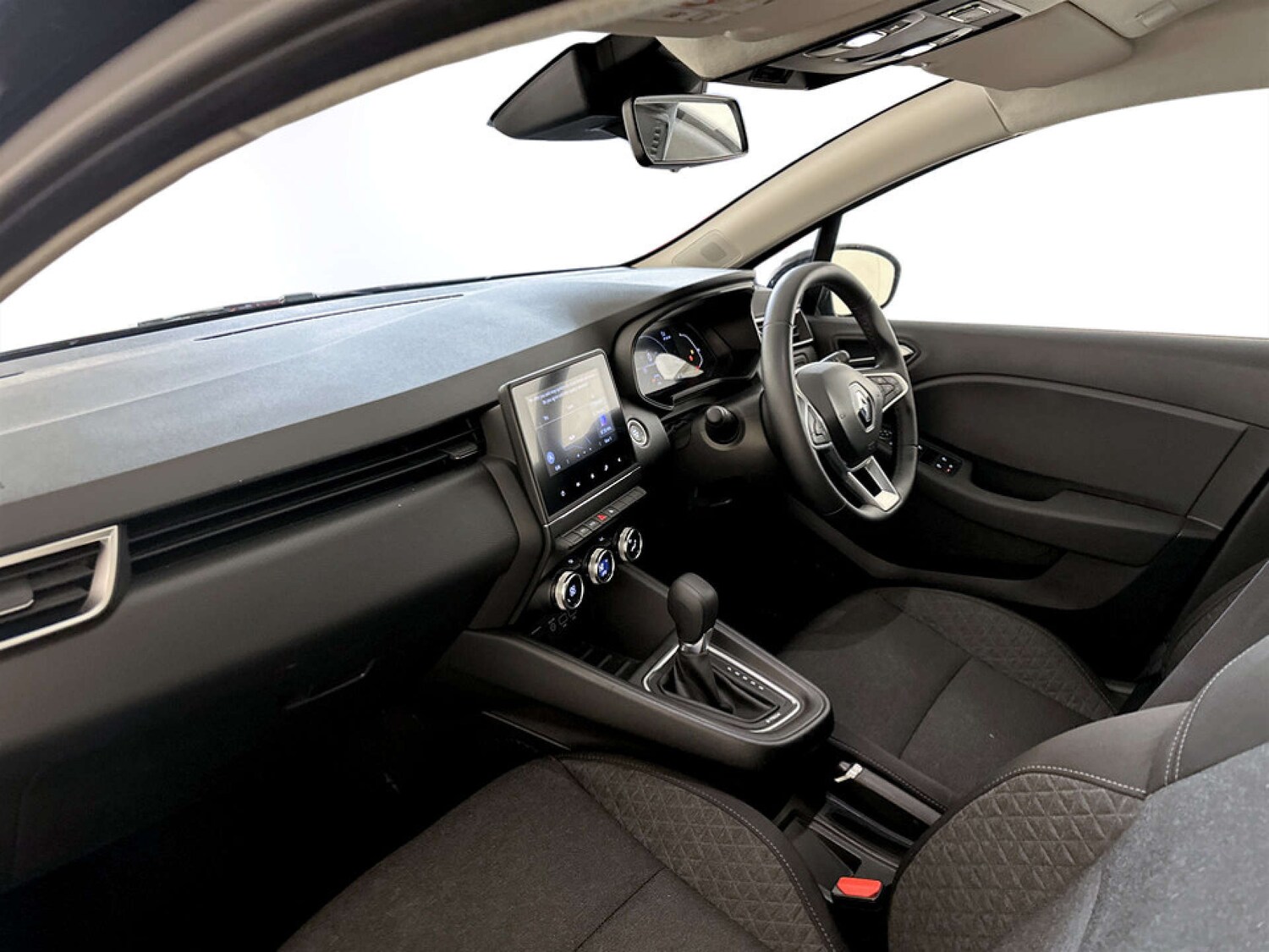 Used Renault Clio 2022 for sale - 77366780: Photo 13