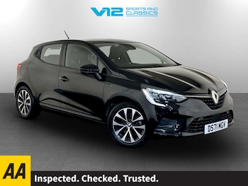 Used Renault Clio 2022 for sale - 77366780: Photo