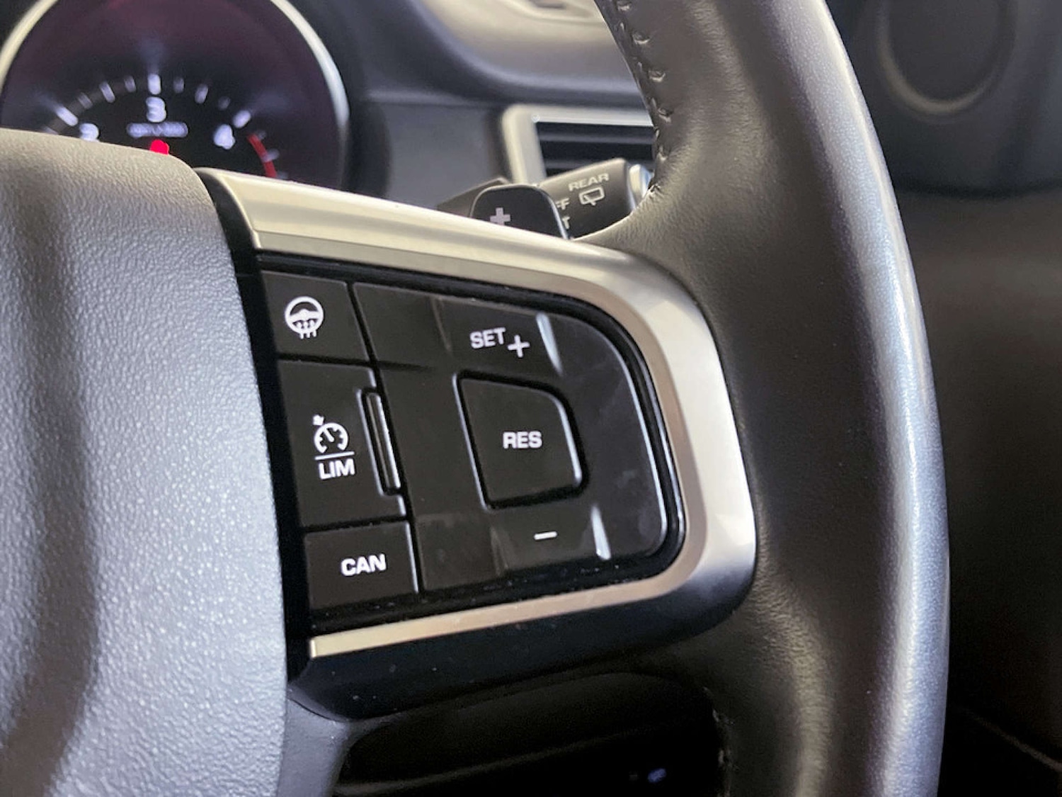 Used Land Rover Discovery Sport 2018 for sale - 77364215: Photo 21