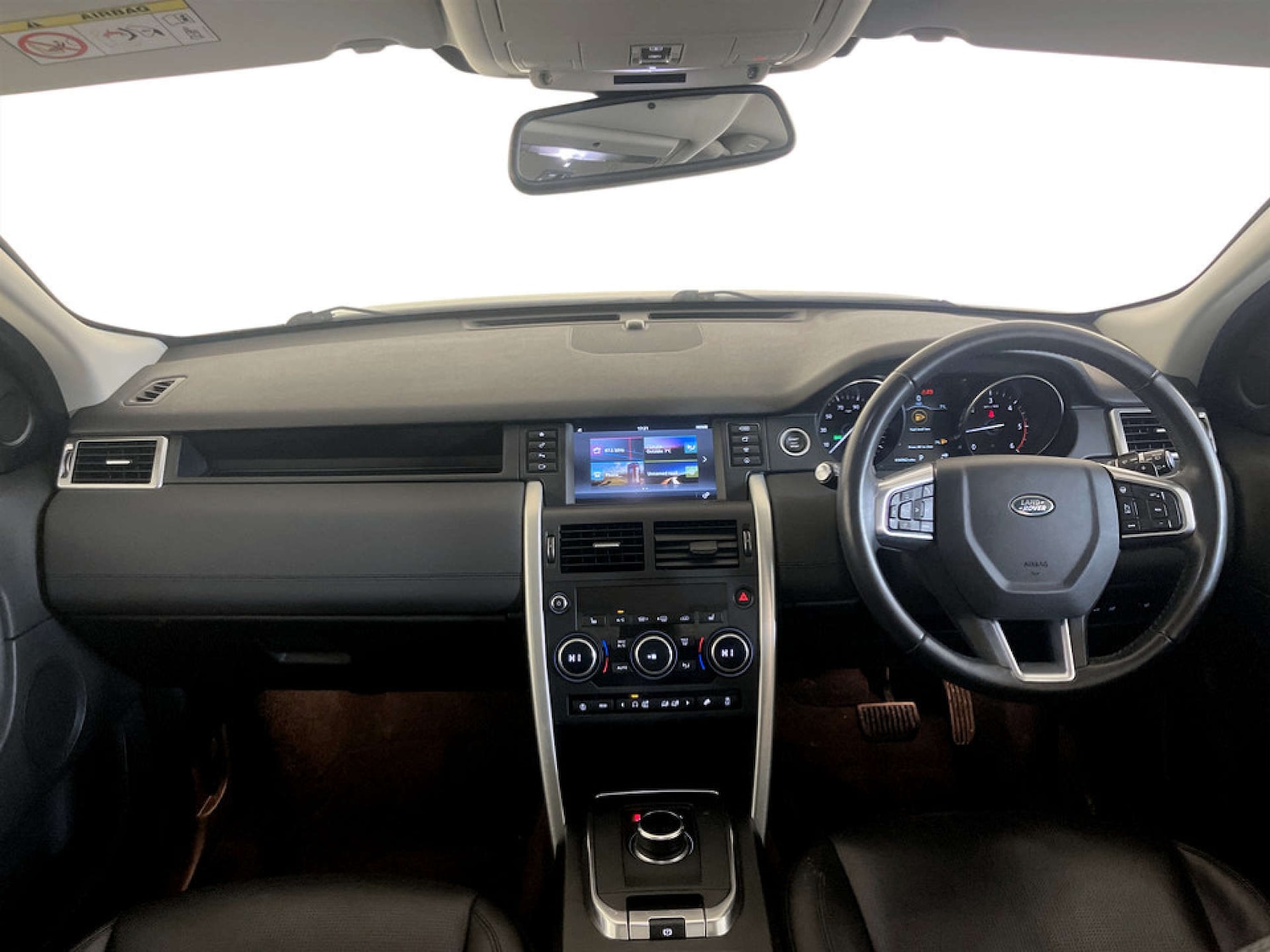 Used Land Rover Discovery Sport 2018 for sale - 77364215: Photo 3