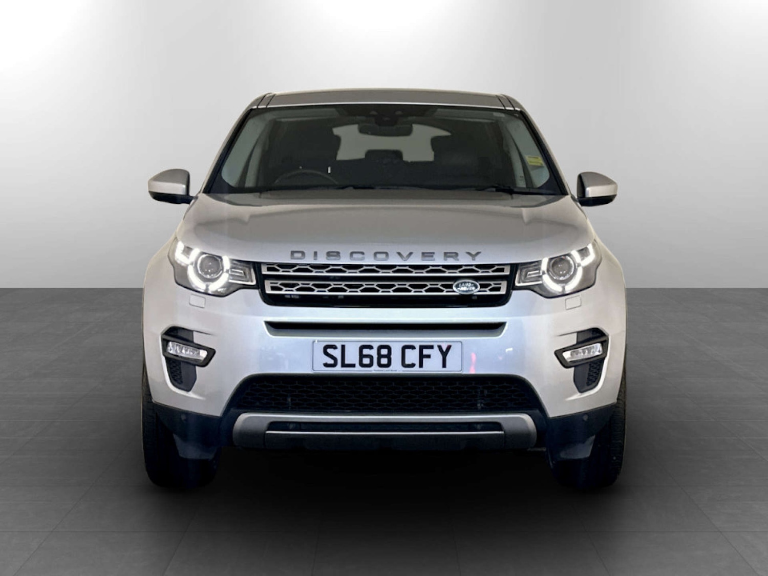 Used Land Rover Discovery Sport 2018 for sale - 77364215: Photo 5