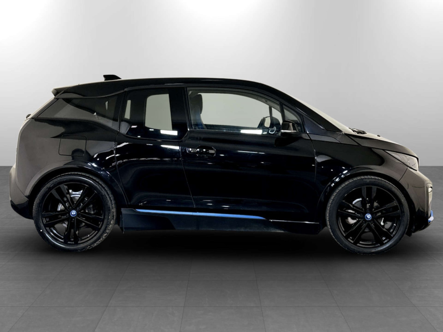 Used BMW i3 2019 for sale - 77734937: Photo 11