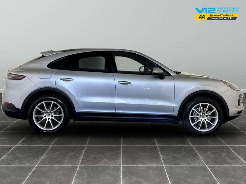 Used Porsche Cayenne 2021 for sale - 76960920: Photo 11