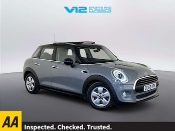 Used MINI Hatch 2019 for sale - 78175652: Photo