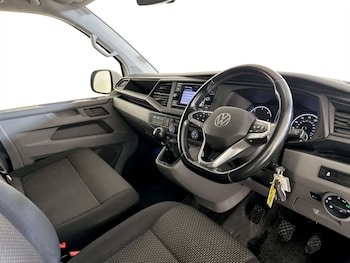 Used Volkswagen Transporter 2021 for sale - 77288592: Photo