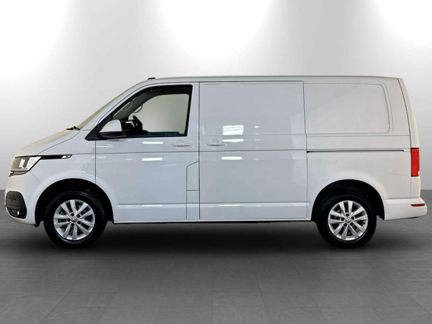 Used Volkswagen Transporter 2021 for sale - 77288592: Photo 7