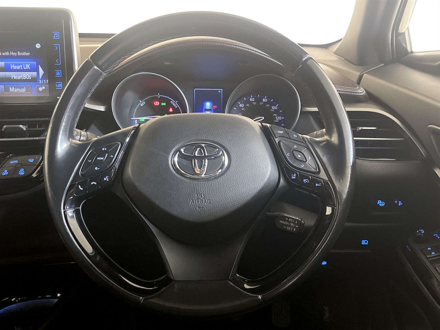 Used Toyota C-HR 2019 for sale - 77452464: Photo 15