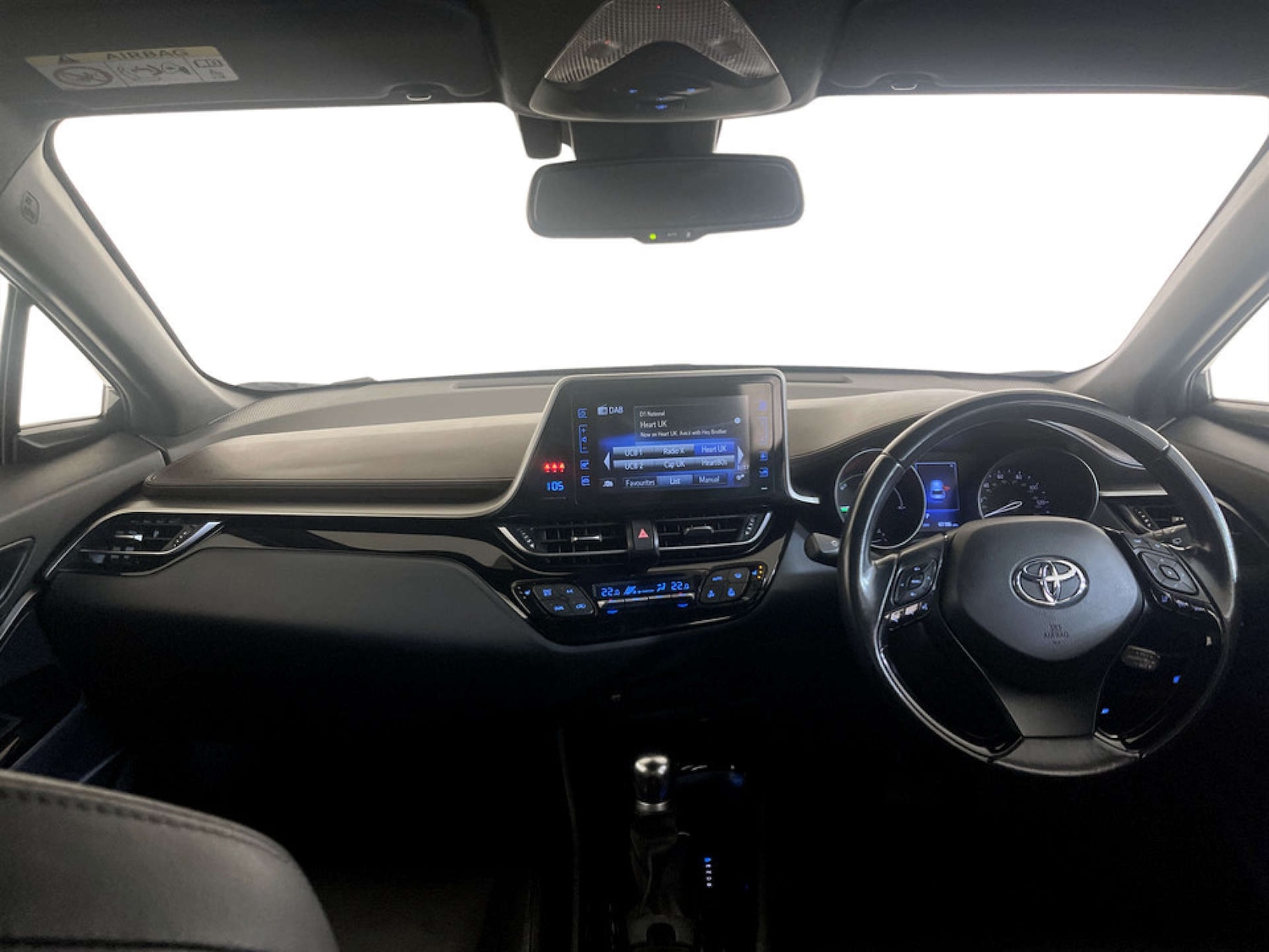 Used Toyota C-HR 2019 for sale - 77452464: Photo 3