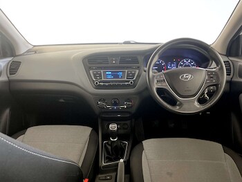 Used Hyundai i20 2016 for sale - 77523422: Photo