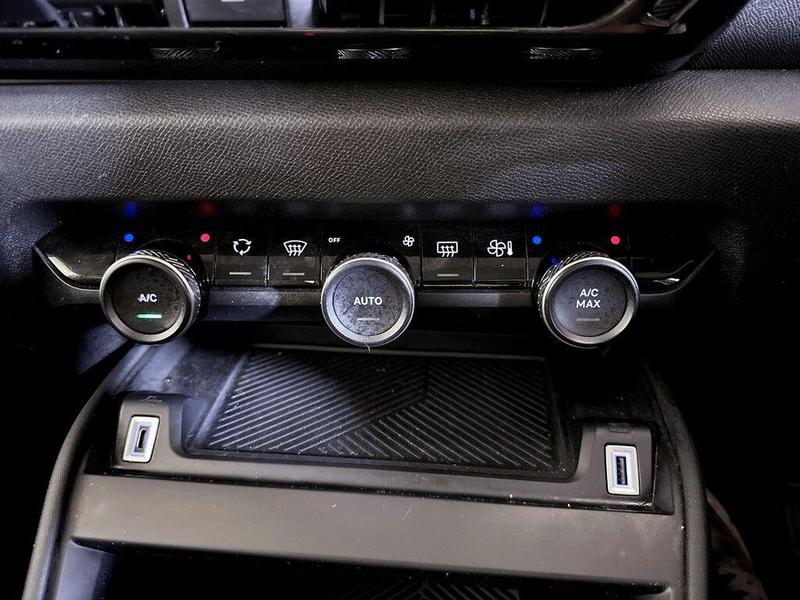 Used Citroen C4 2021 for sale - 76693005: Photo 25