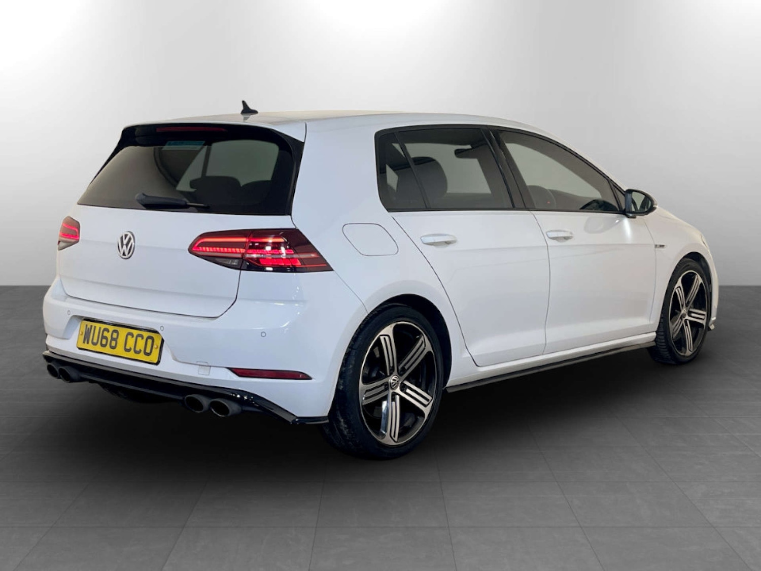 Used Volkswagen Golf 2018 for sale - 77431889: Photo 10