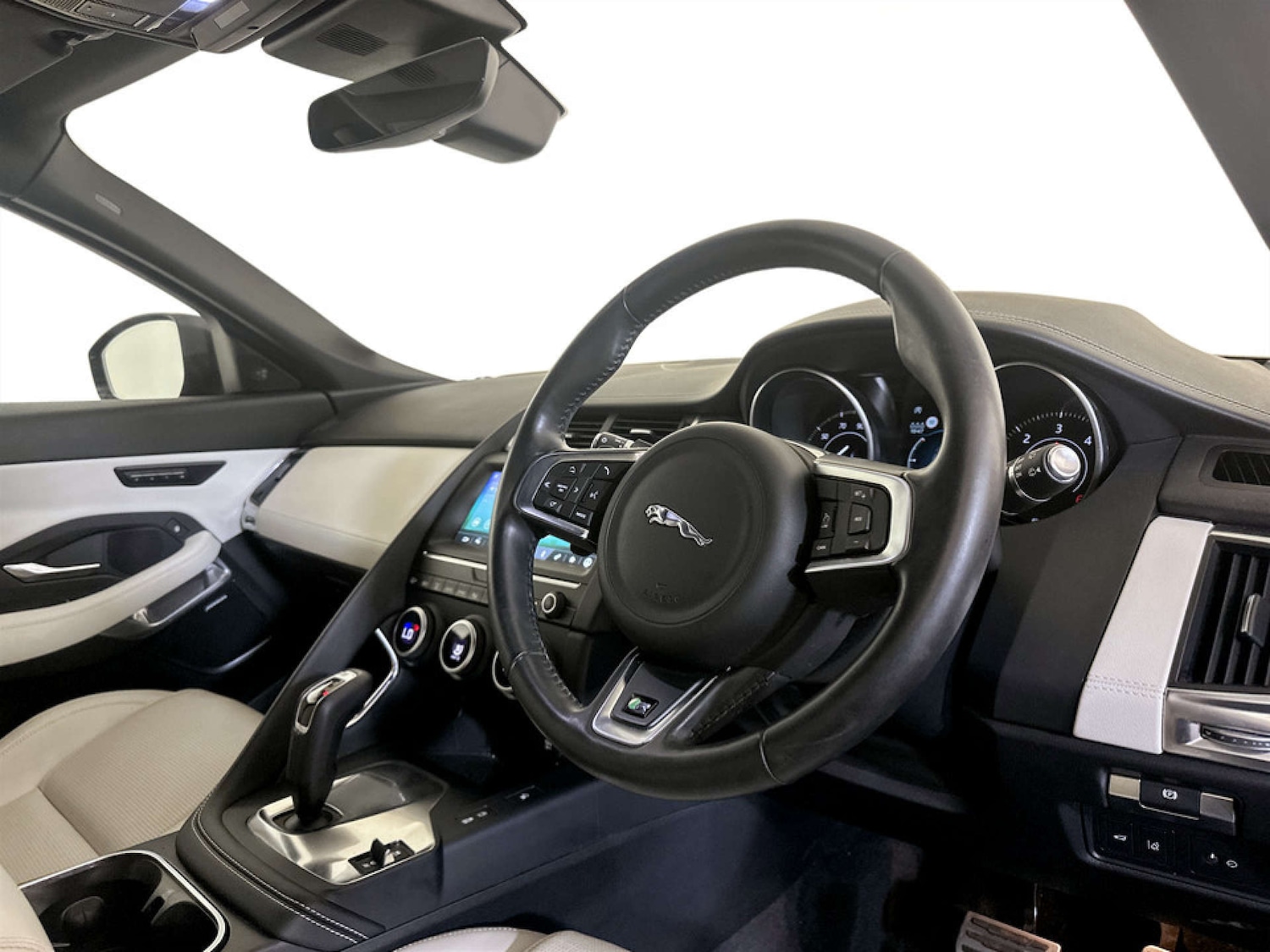 Used Jaguar E-Pace 2019 for sale - 77186048: Photo 16