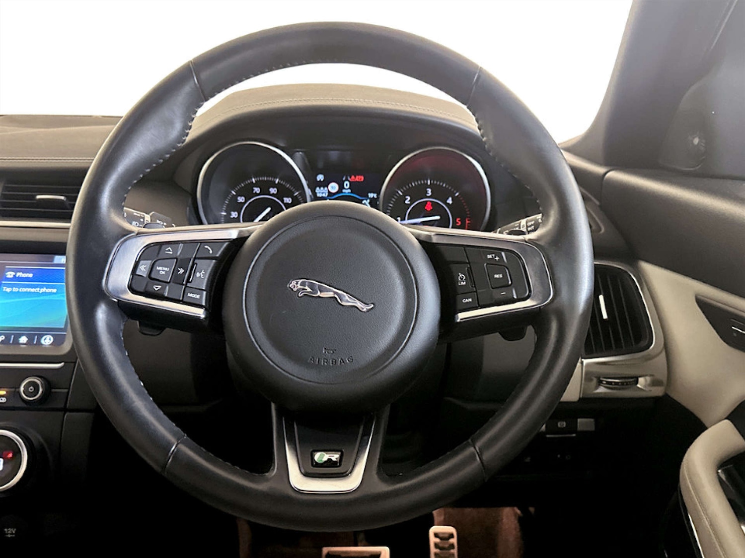 Used Jaguar E-Pace 2019 for sale - 77186048: Photo 17