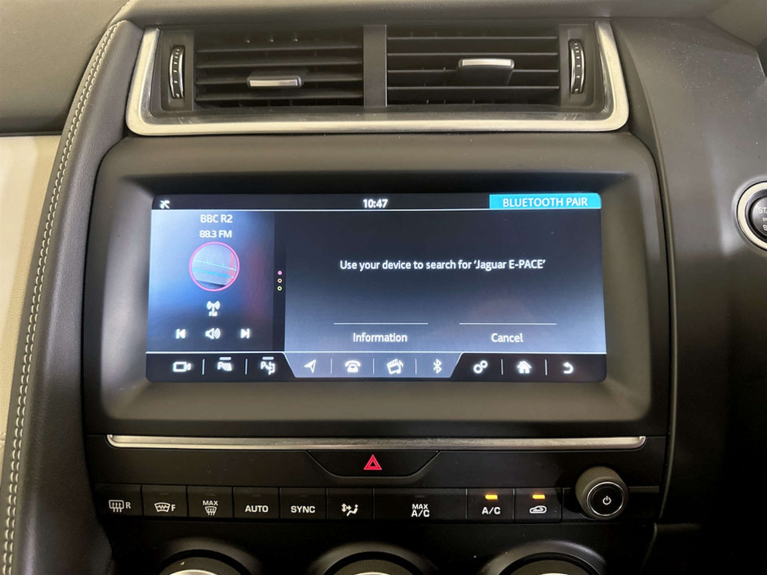 Used Jaguar E-Pace 2019 for sale - 77186048: Photo 25