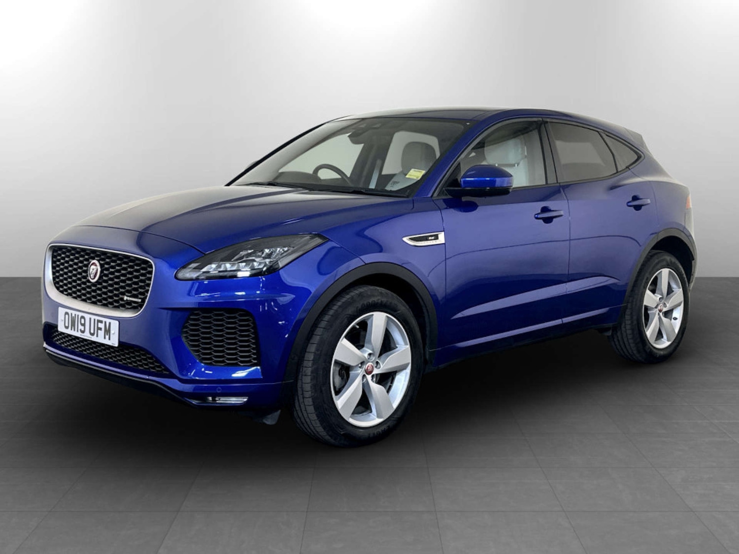 Used Jaguar E-Pace 2019 for sale - 77186048: Photo 6