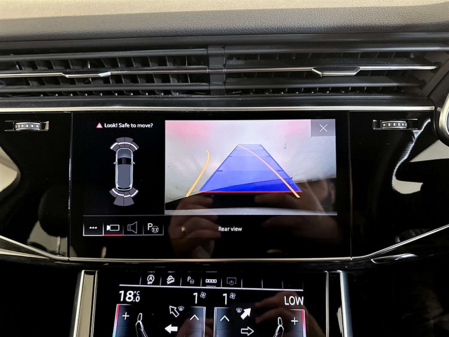 Used Audi Q7 2021 for sale - 77669331: Photo 22