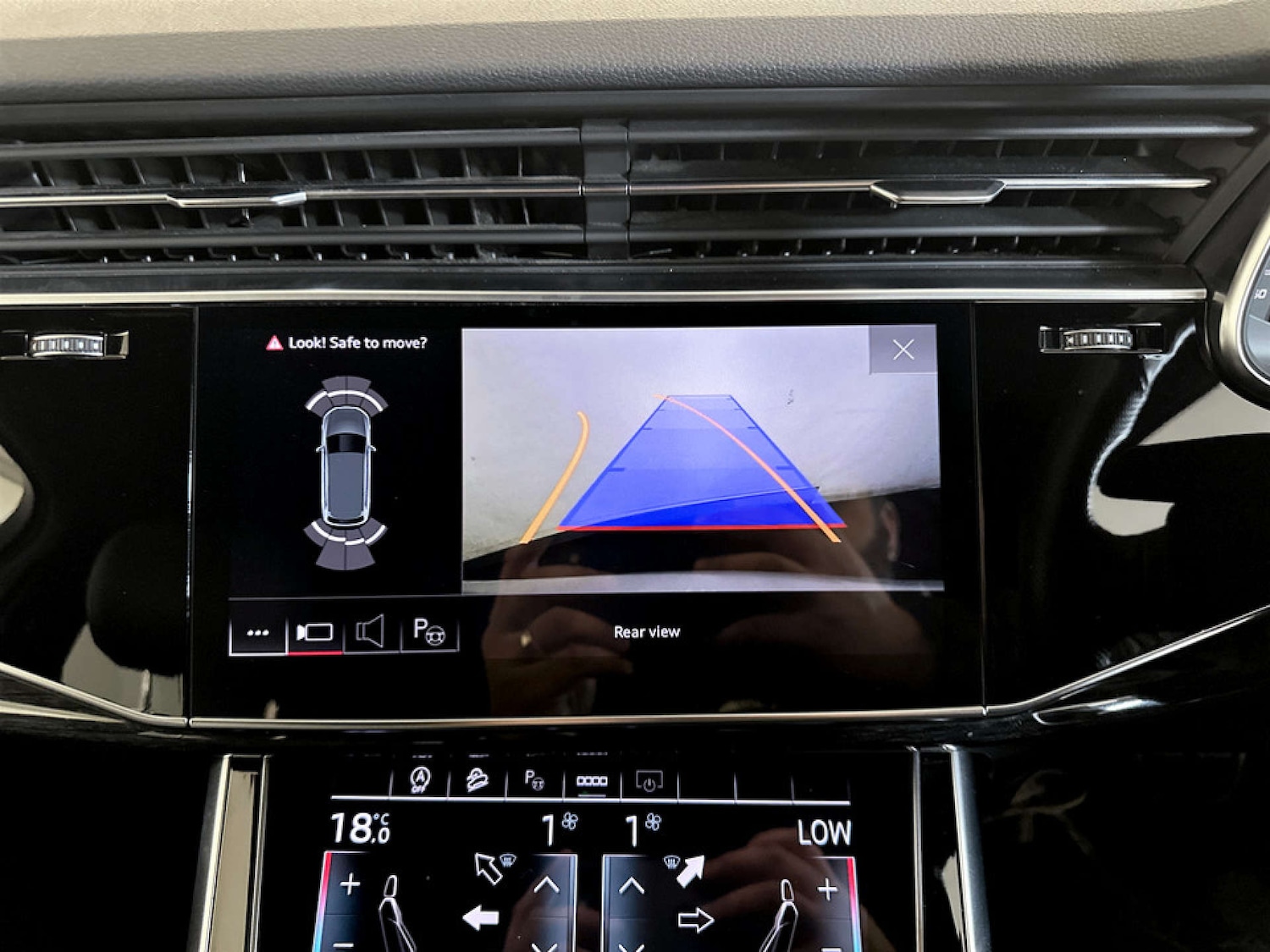 Used Audi Q7 2021 for sale - 77669331: Photo 23