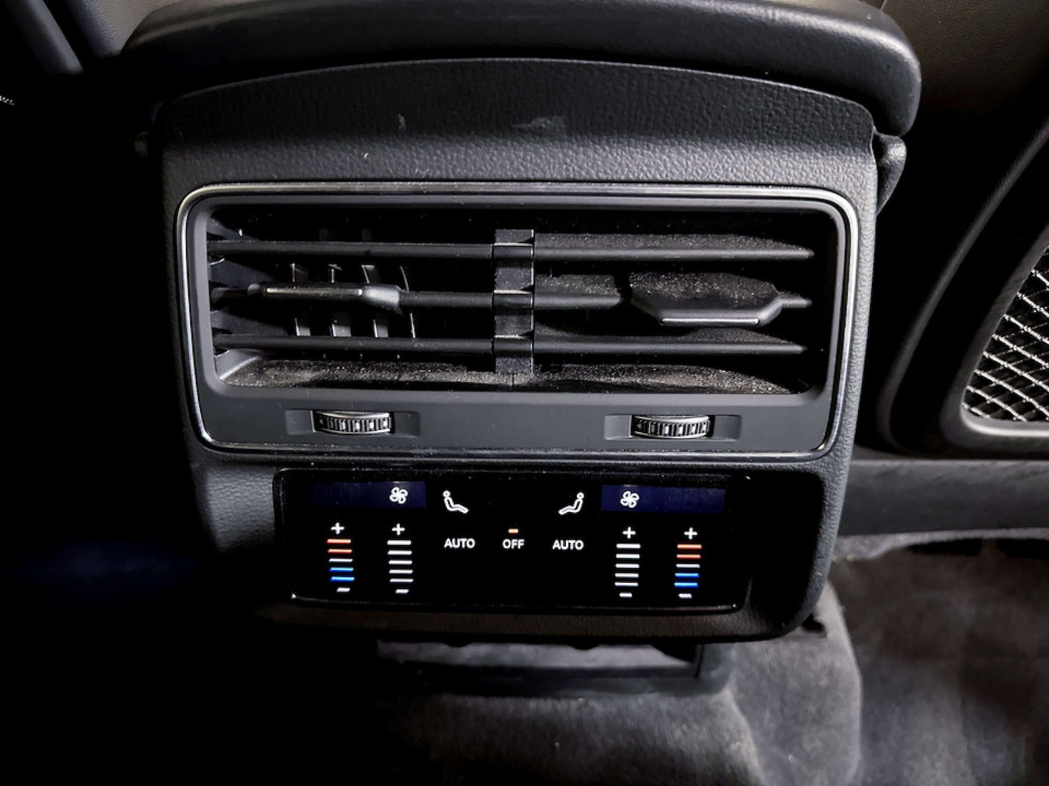 Used Audi Q7 2021 for sale - 77669331: Photo 26