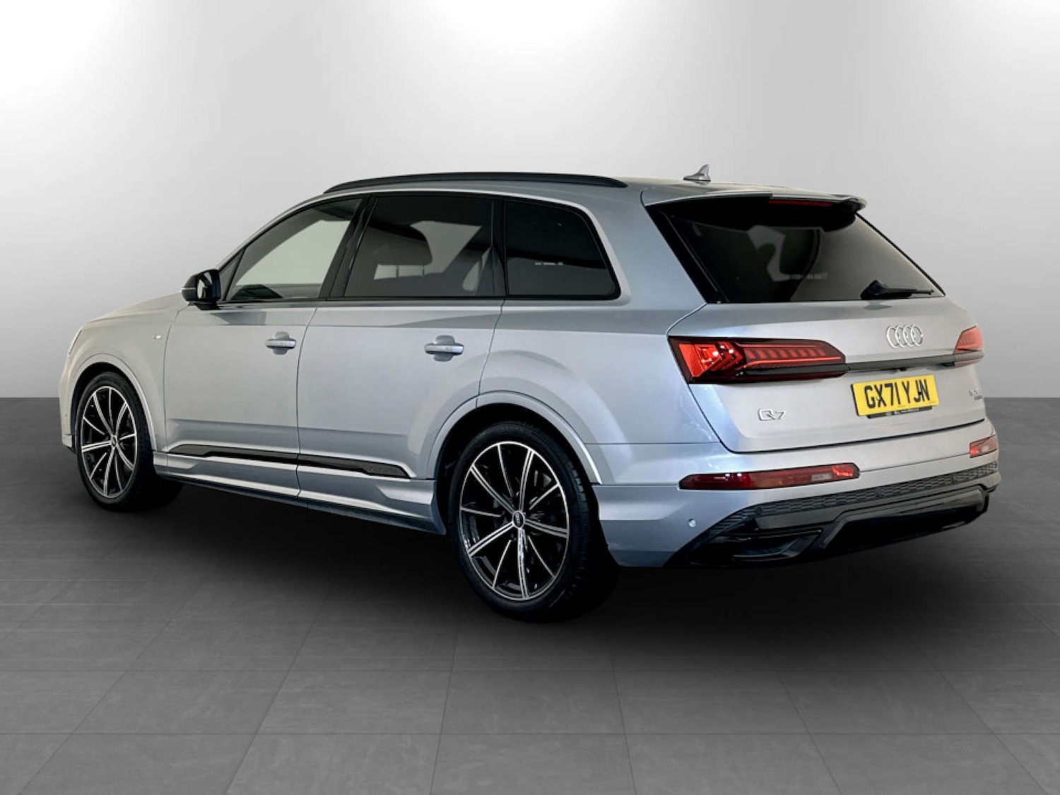 Used Audi Q7 2021 for sale - 77669331: Photo 8