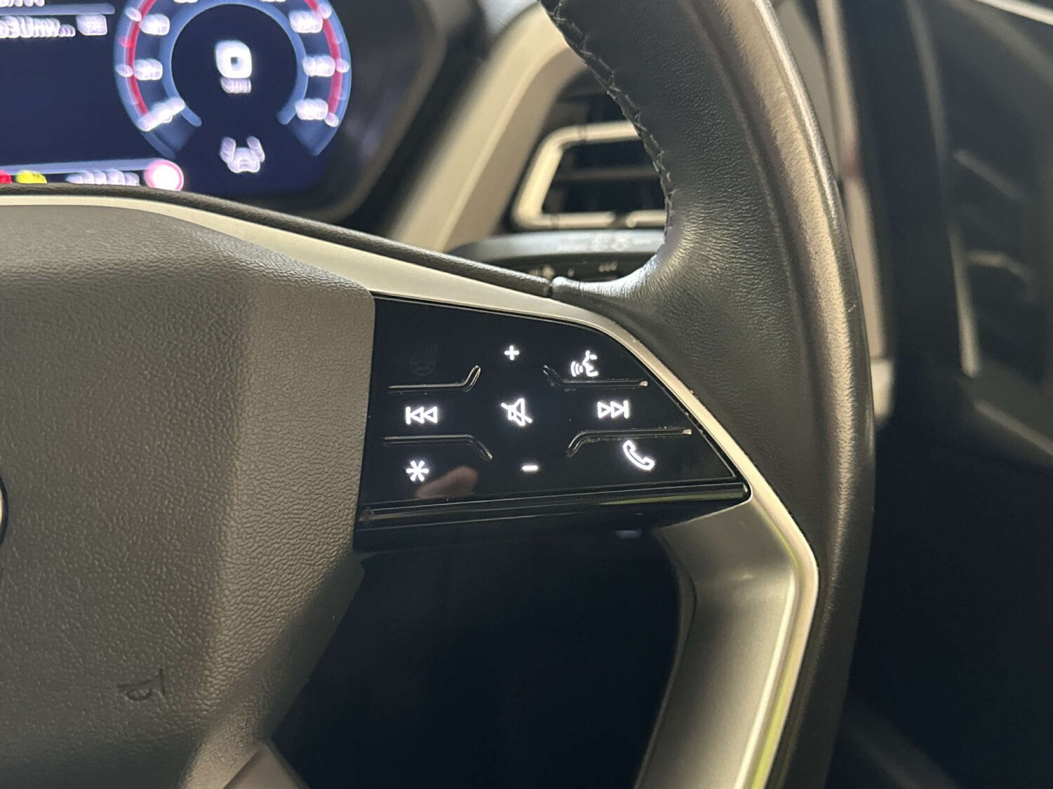 Used Audi Q4 e-tron 2023 for sale - 77967816: Photo 20