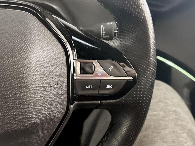 Used Peugeot 2008 2021 for sale - 76415827: Photo 19