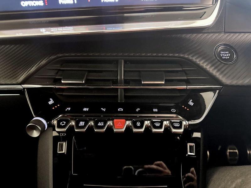 Used Peugeot 2008 2021 for sale - 76415827: Photo 25