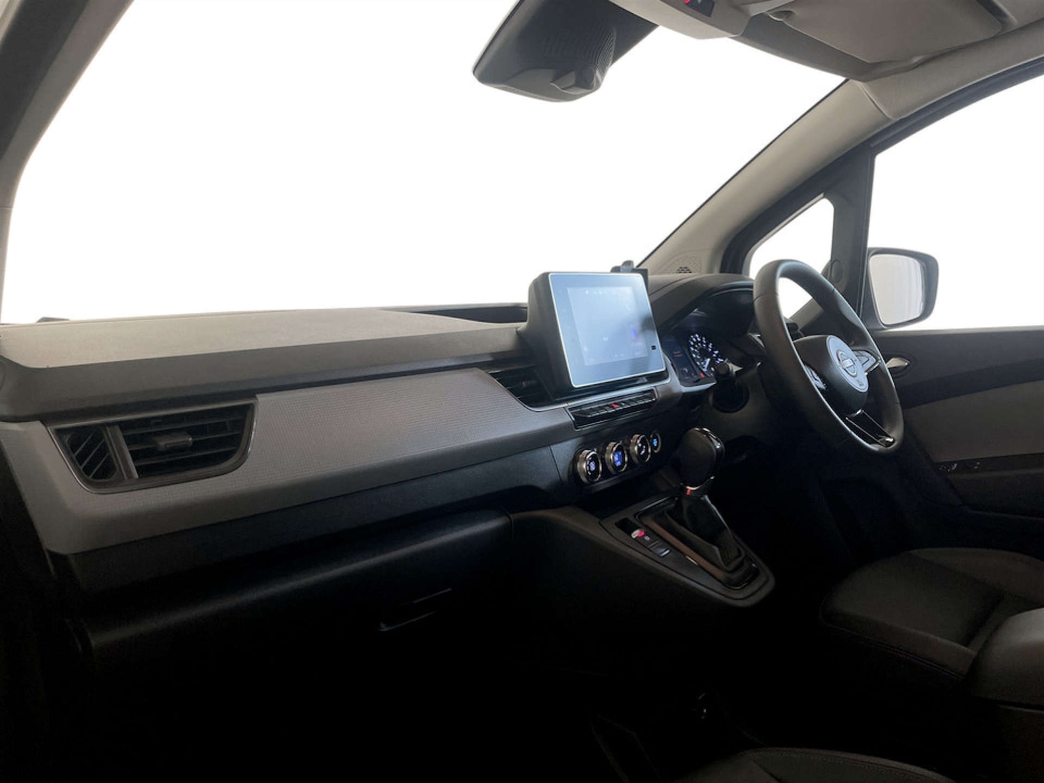 Used Nissan Other 2023 for sale - 77590607: Photo 11