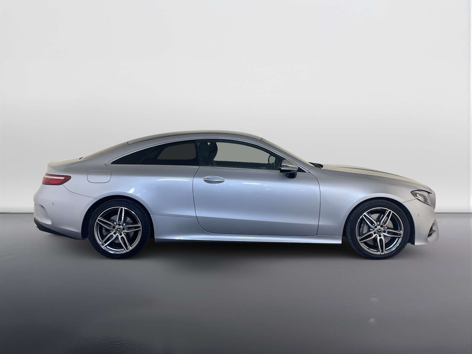 Used Mercedes-Benz E Class 2019 for sale - 78152302: Photo 11