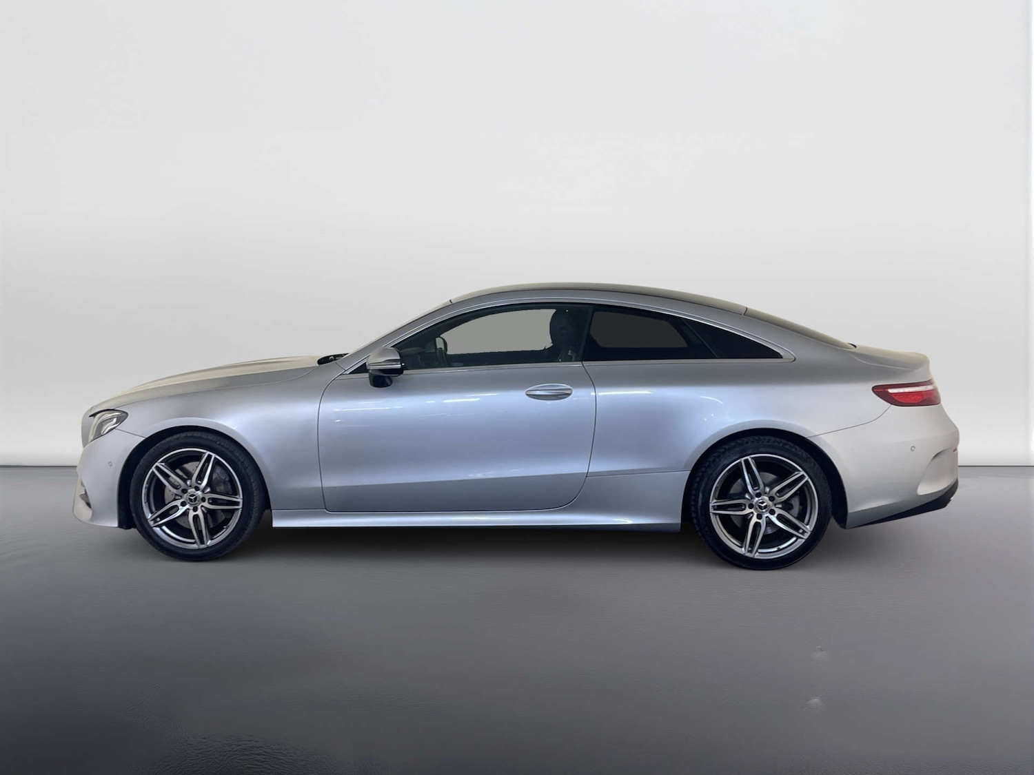 Used Mercedes-Benz E Class 2019 for sale - 78152302: Photo 7