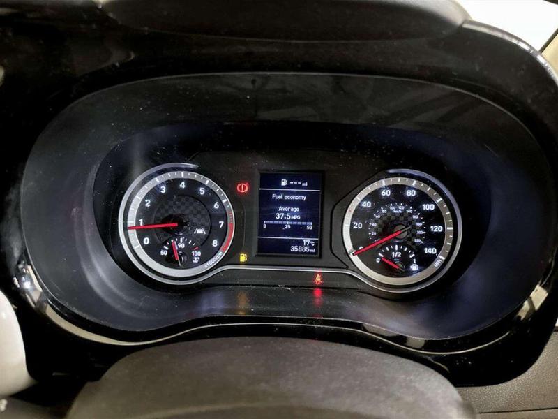 Used Hyundai i10 2022 for sale - 76826132: Photo 19