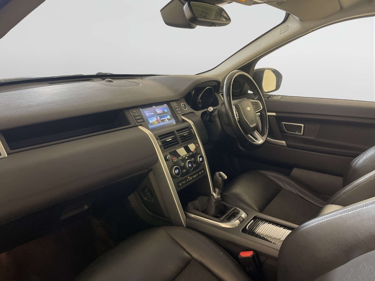 Used Land Rover Discovery Sport 2017 for sale - 77920744: Photo 12