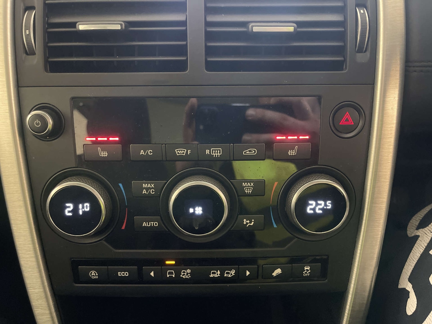 Used Land Rover Discovery Sport 2017 for sale - 77920744: Photo 24