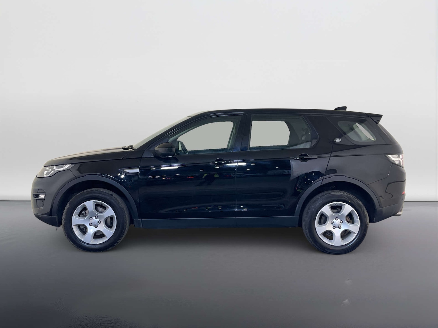 Used Land Rover Discovery Sport 2017 for sale - 77920744: Photo 7