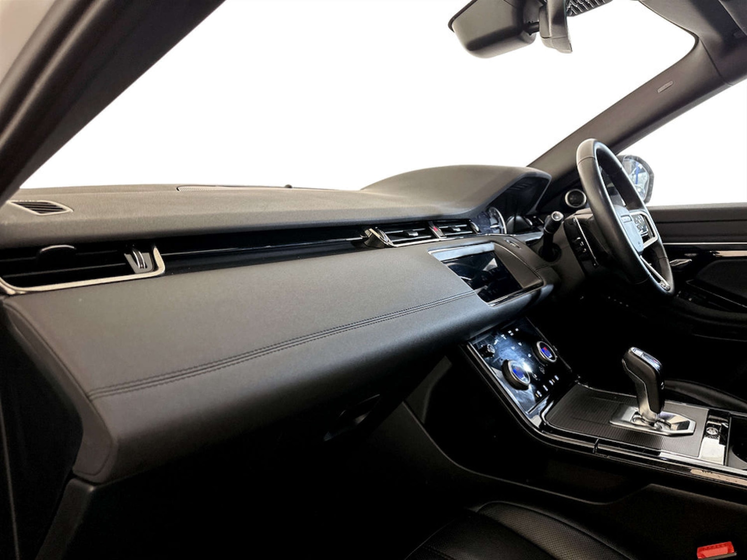 Used Land Rover Range Rover Evoque 2022 for sale - 77403471: Photo 11