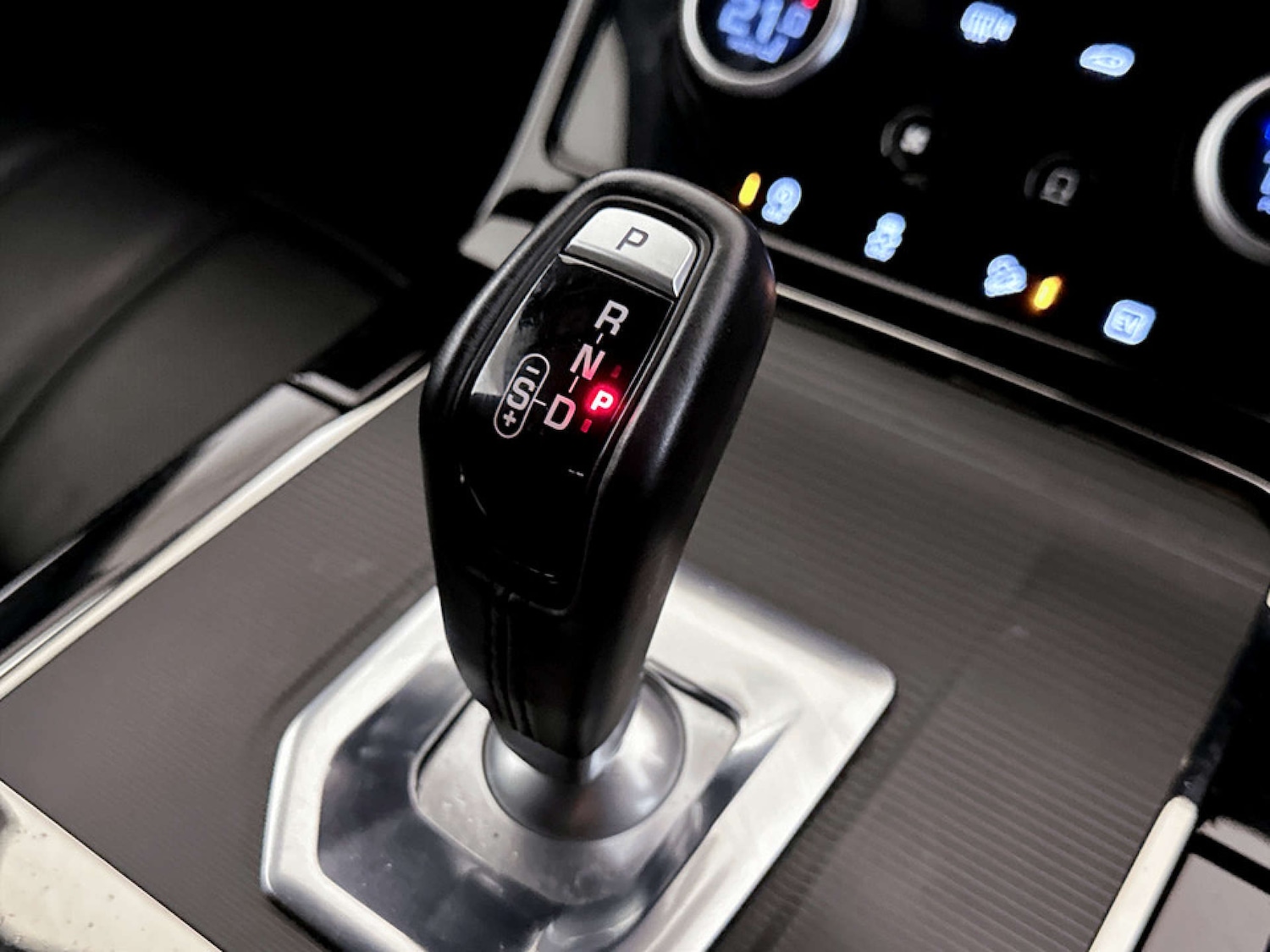 Used Land Rover Range Rover Evoque 2022 for sale - 77403471: Photo 26