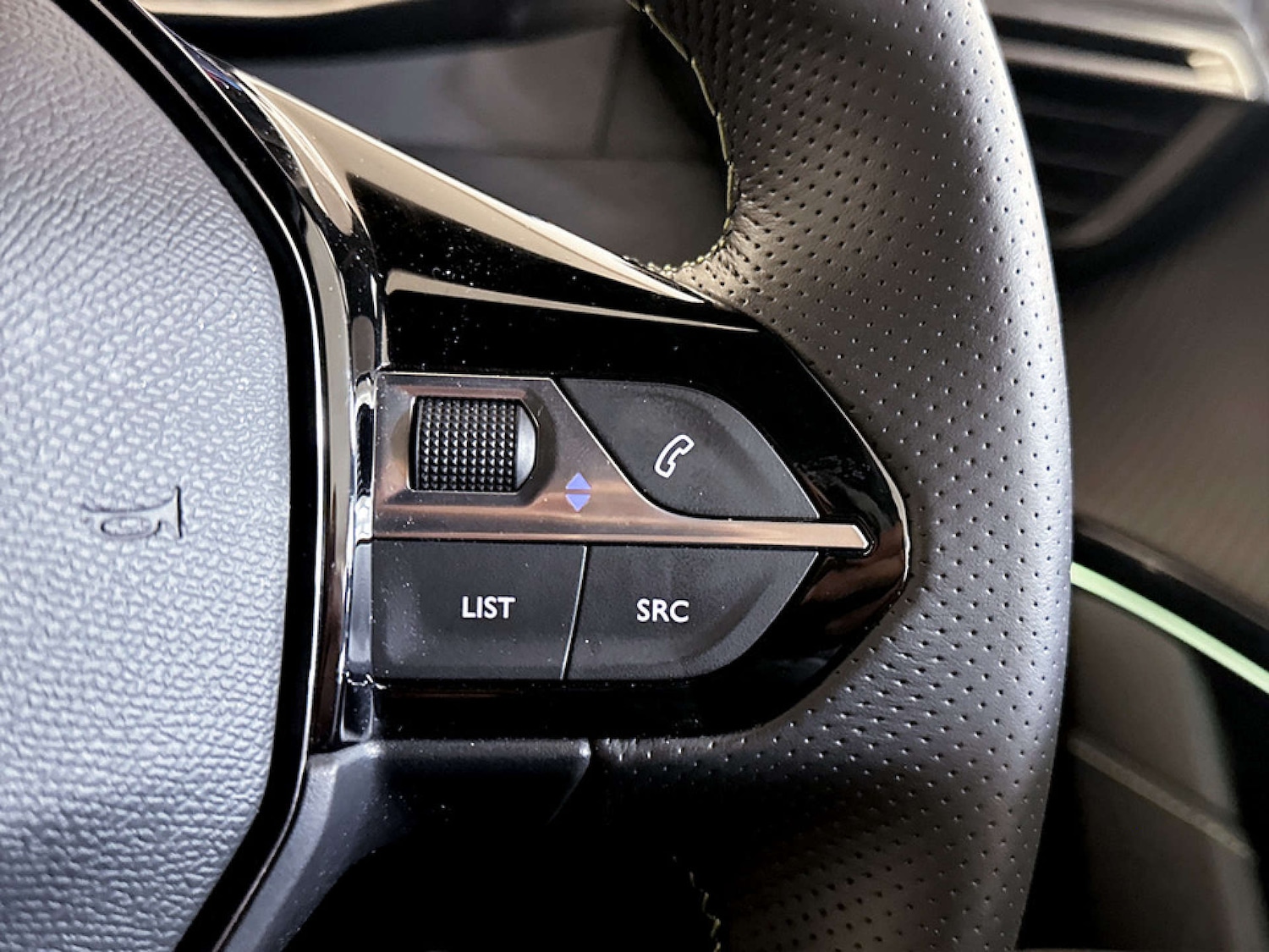 Used Peugeot 208 2023 for sale - 77639629: Photo 19