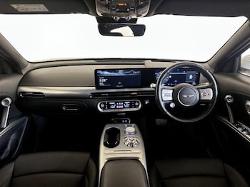 Used Genesis GV60 2022 for sale - 76296725: Photo