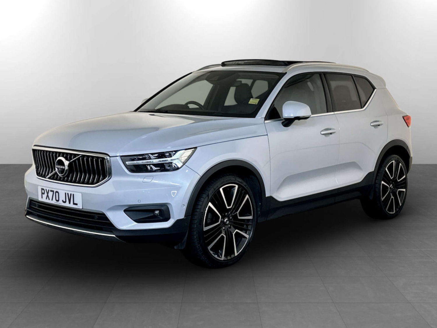 Used Volvo XC40 2020 for sale - 77667891: Photo 6