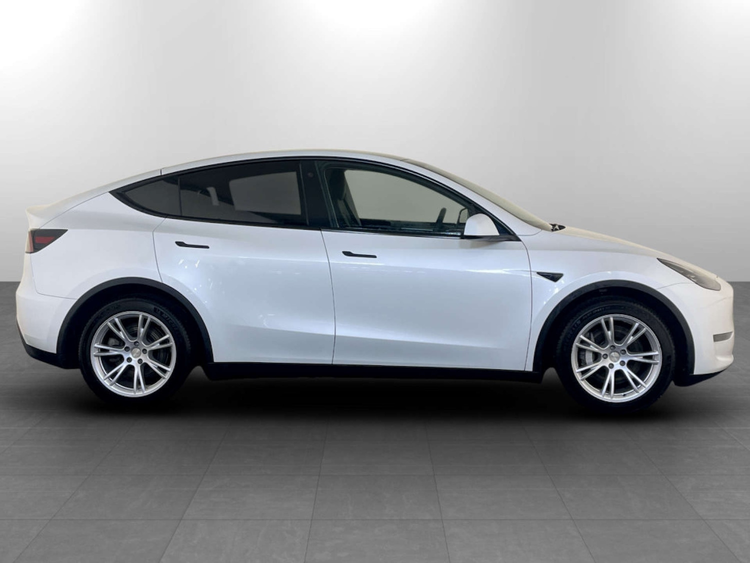Used Tesla Model Y 2023 for sale - 77227749: Photo 11