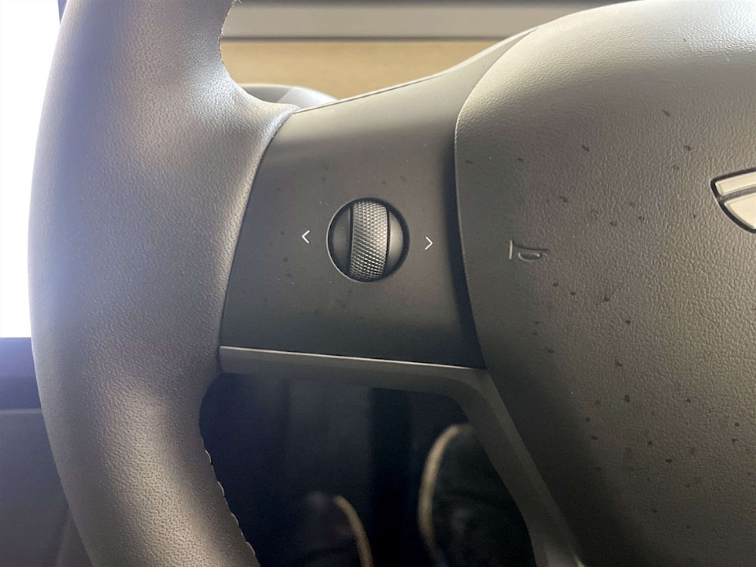 Used Tesla Model Y 2023 for sale - 77227749: Photo 17