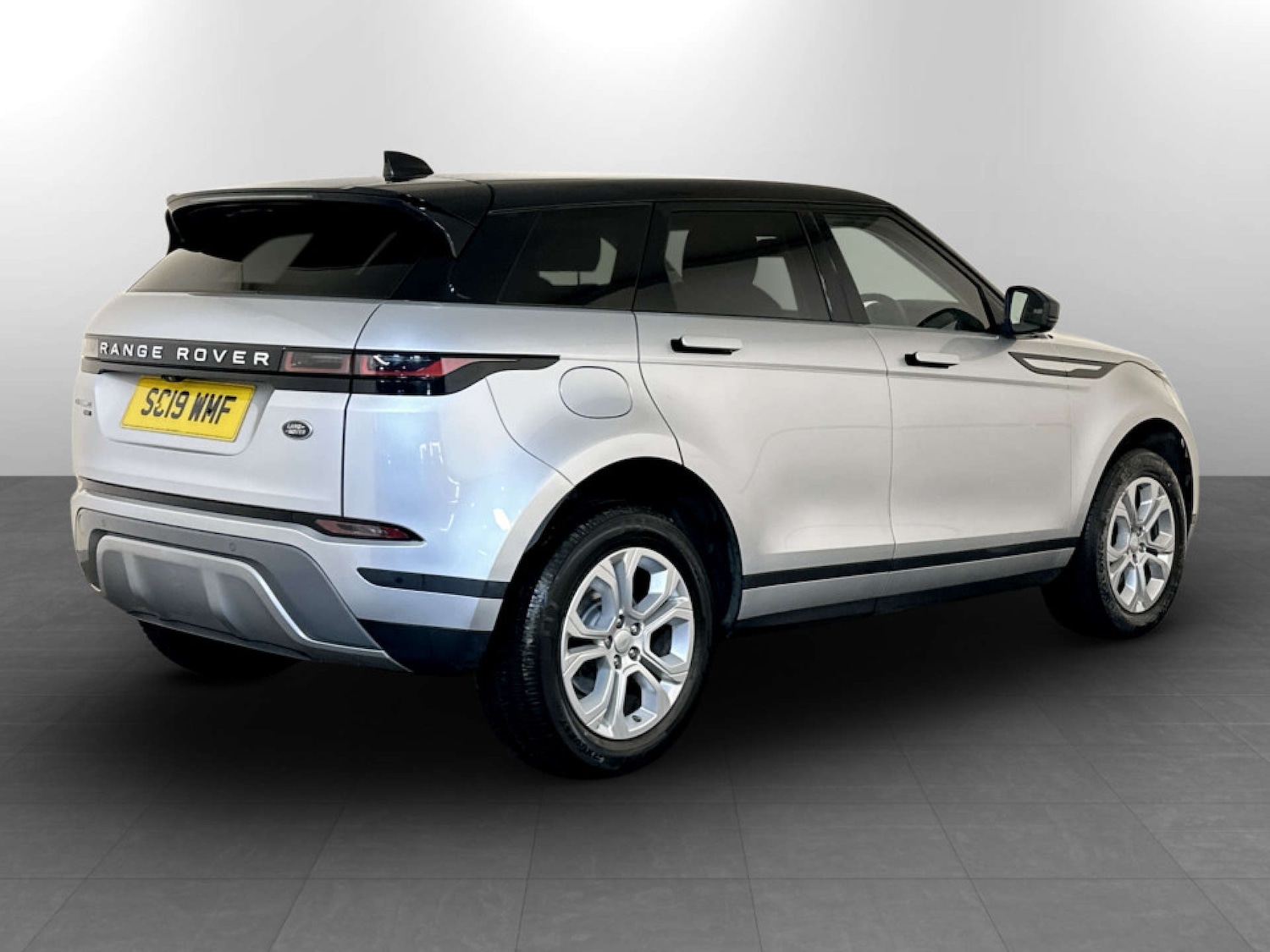 Used Land Rover Range Rover Evoque 2019 for sale - 77185755: Photo 10