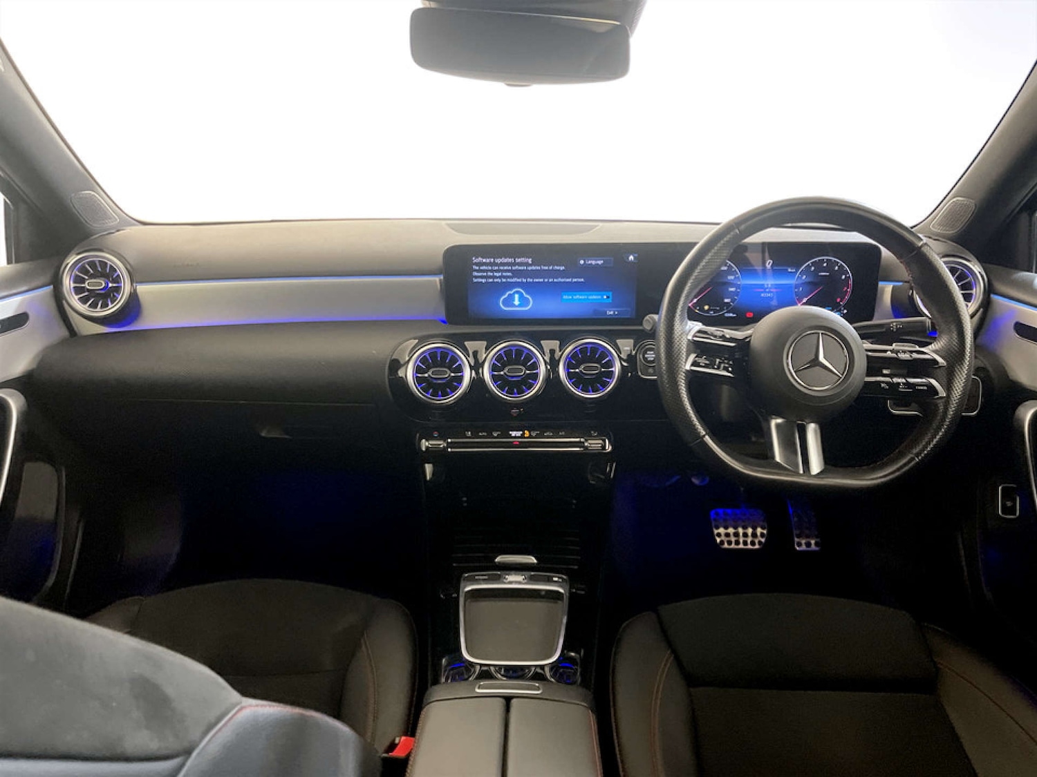 Used Mercedes-Benz A-Class 2023 for sale - 77185980: Photo 3