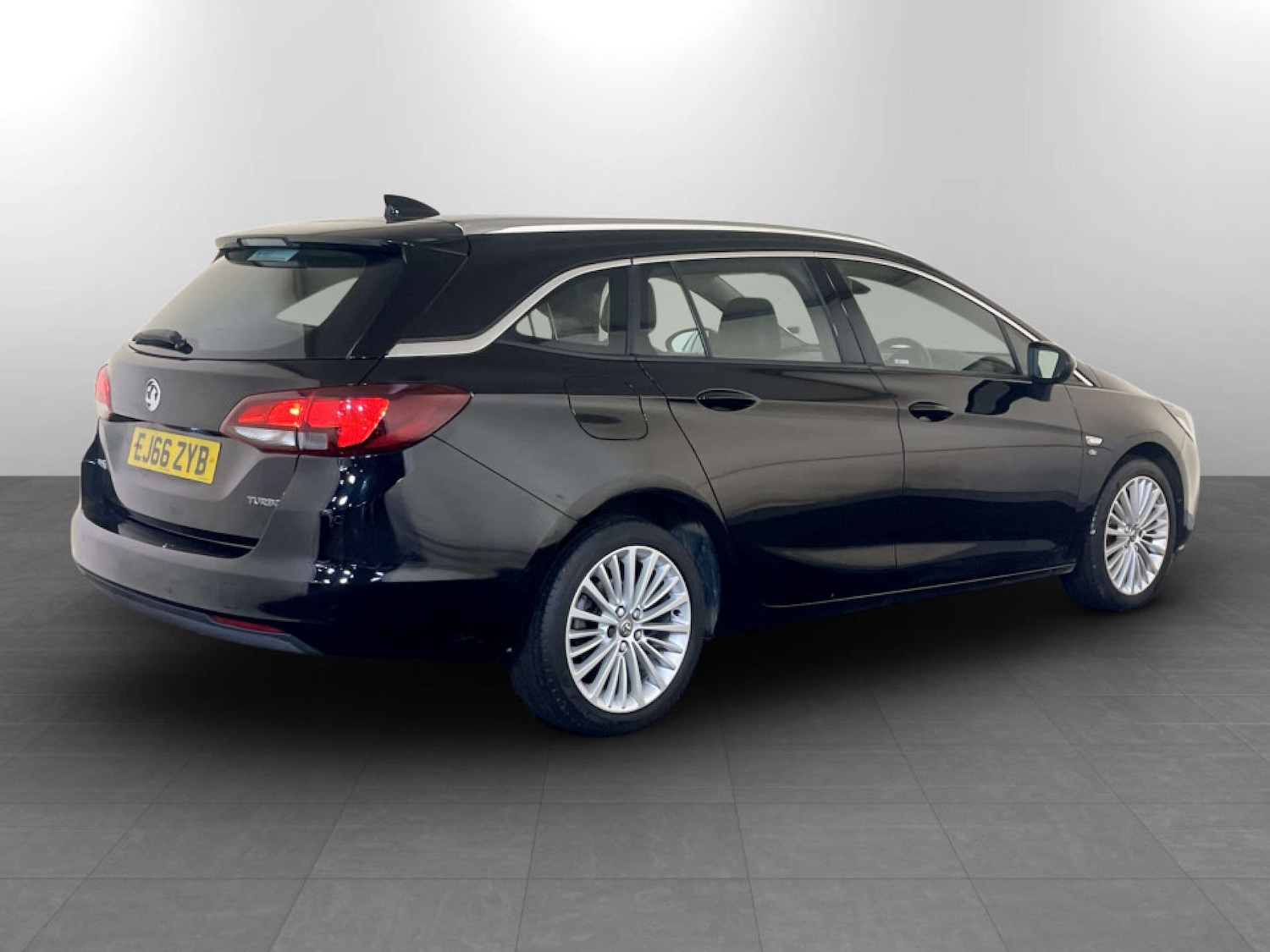 Used Vauxhall Astra 2016 for sale - 77437459: Photo 10