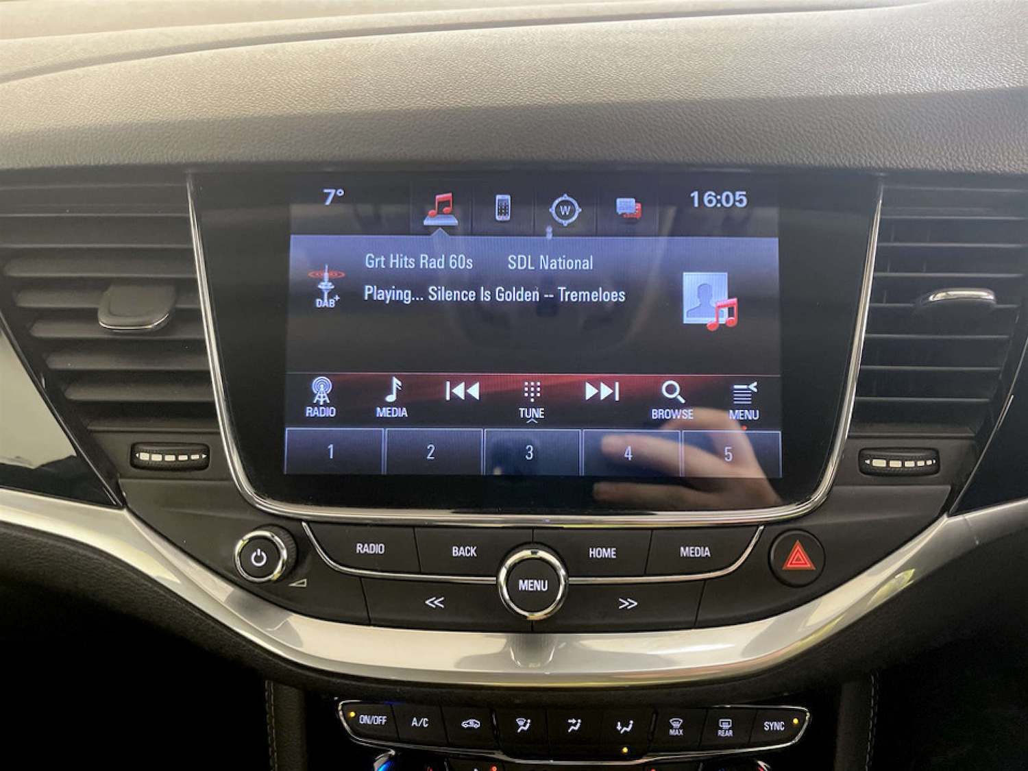 Used Vauxhall Astra 2016 for sale - 77437459: Photo 21