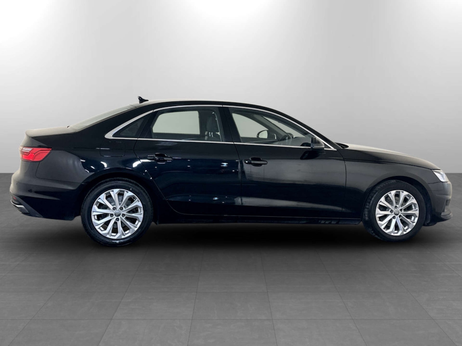 Used Audi A4 2020 for sale - 77745605: Photo 11