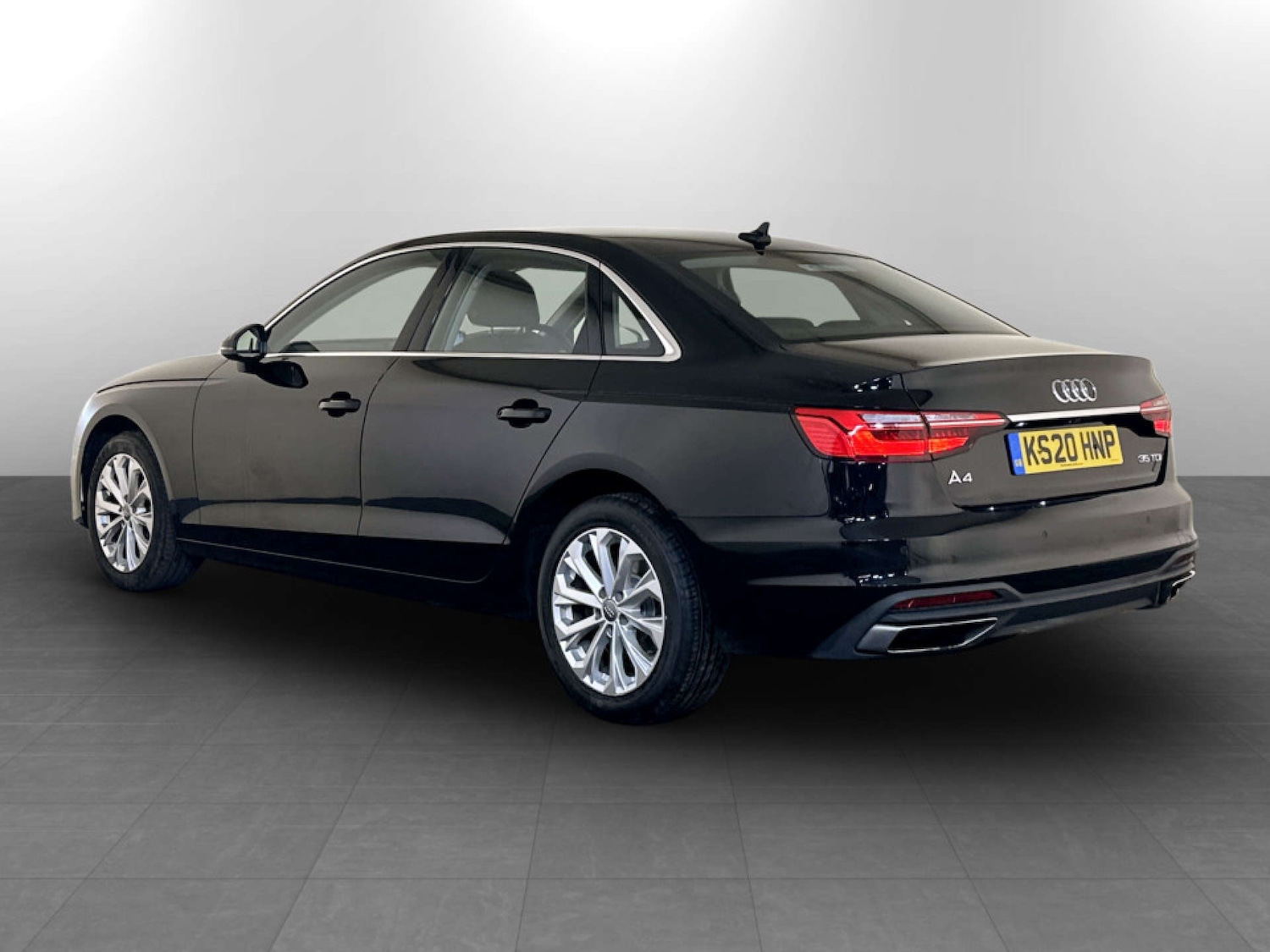 Used Audi A4 2020 for sale - 77745605: Photo 8