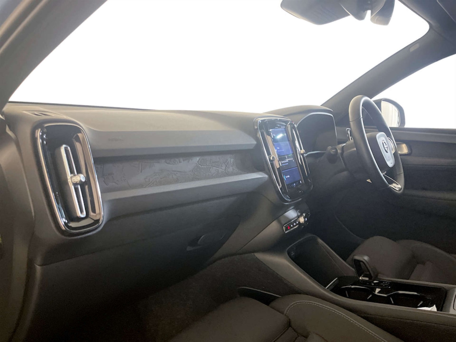 Used Volvo XC40 2022 for sale - 77452465: Photo 11